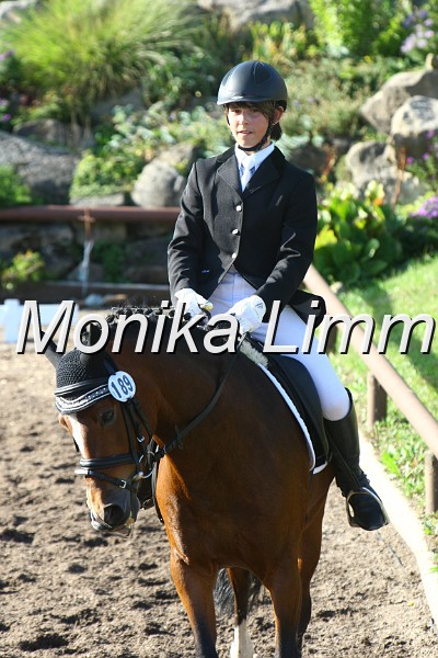 109M4916_Ducati_Dressurreiter A.JPG